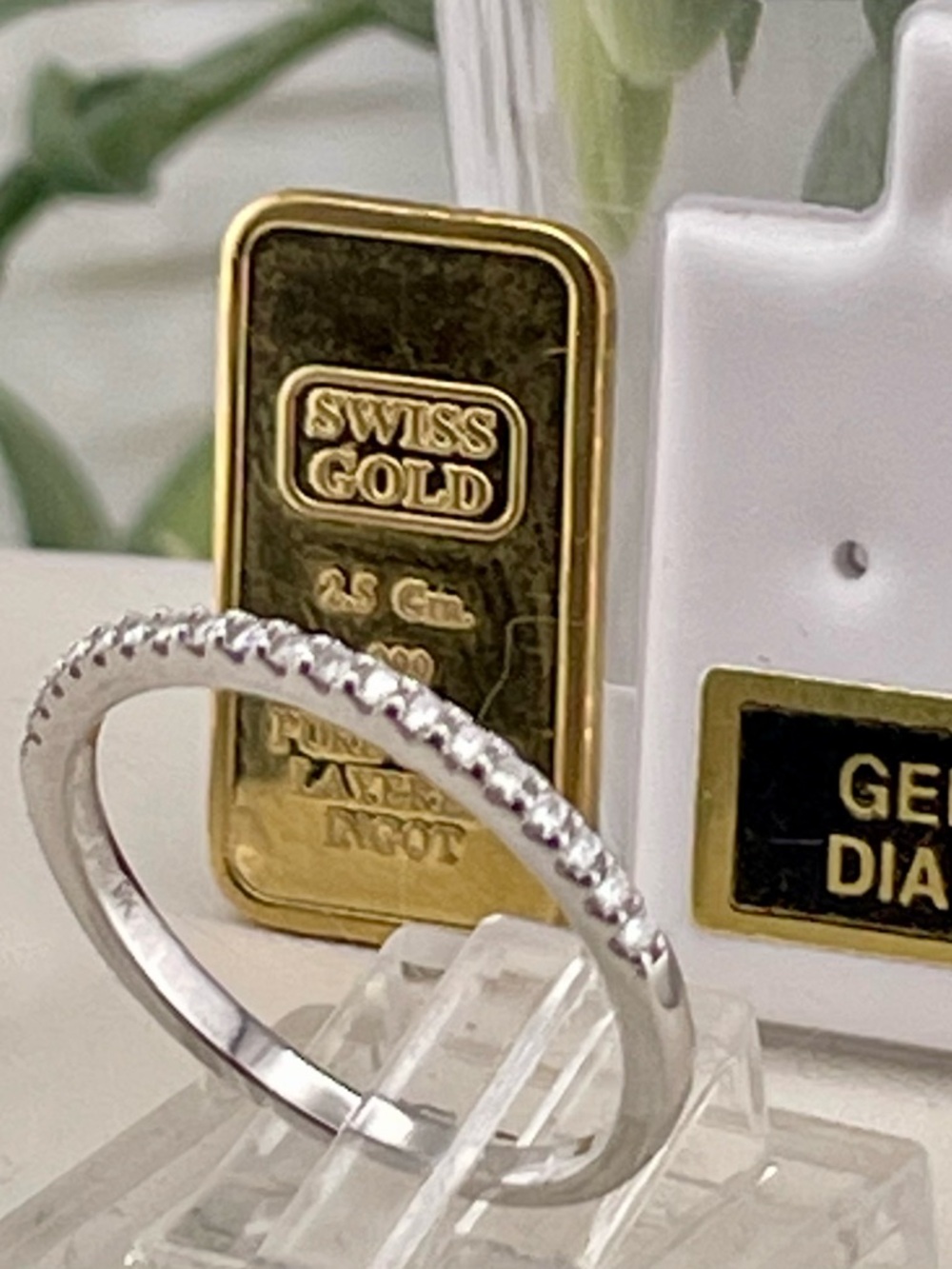 9KT Gold Diamond Band Ring. White Gold .35ct - Picture 2 of 15